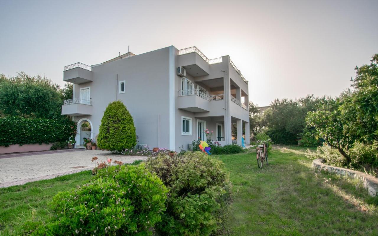 Villa Zoi Méson Yerakaríon Εξωτερικό φωτογραφία