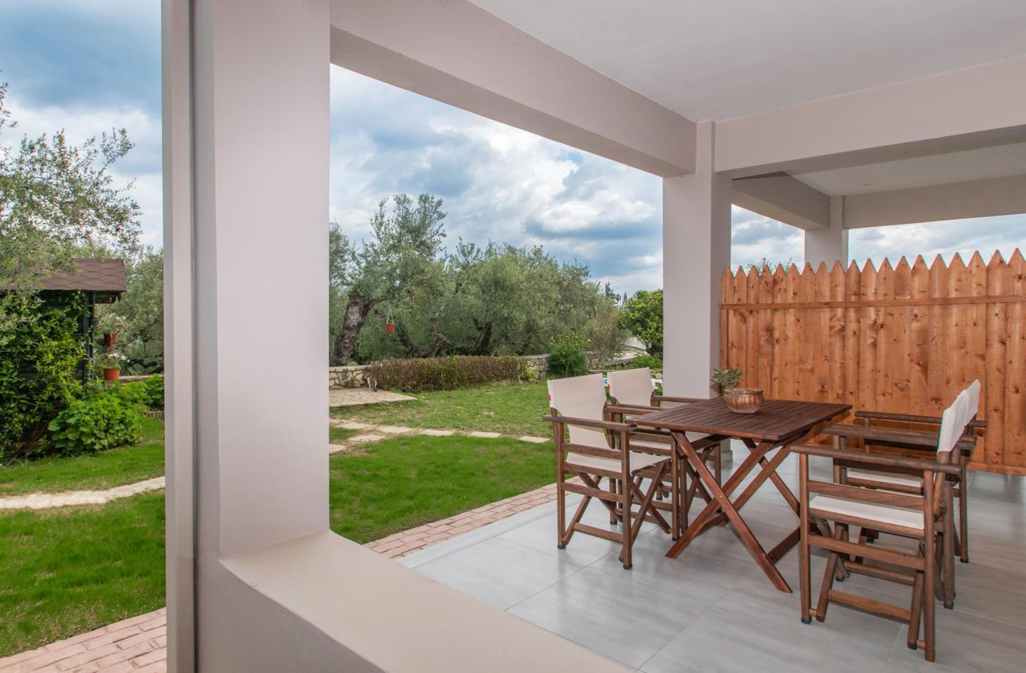 Villa Zoi Méson Yerakaríon Εξωτερικό φωτογραφία